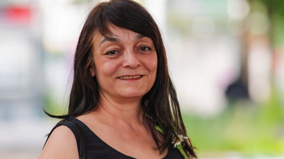 Portraitfoto von Esin Akkaya