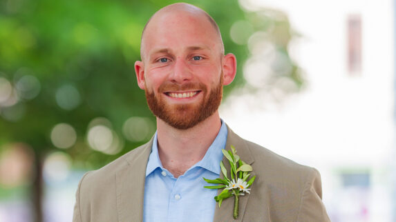 Portraitfoto von Thomas Schmidt